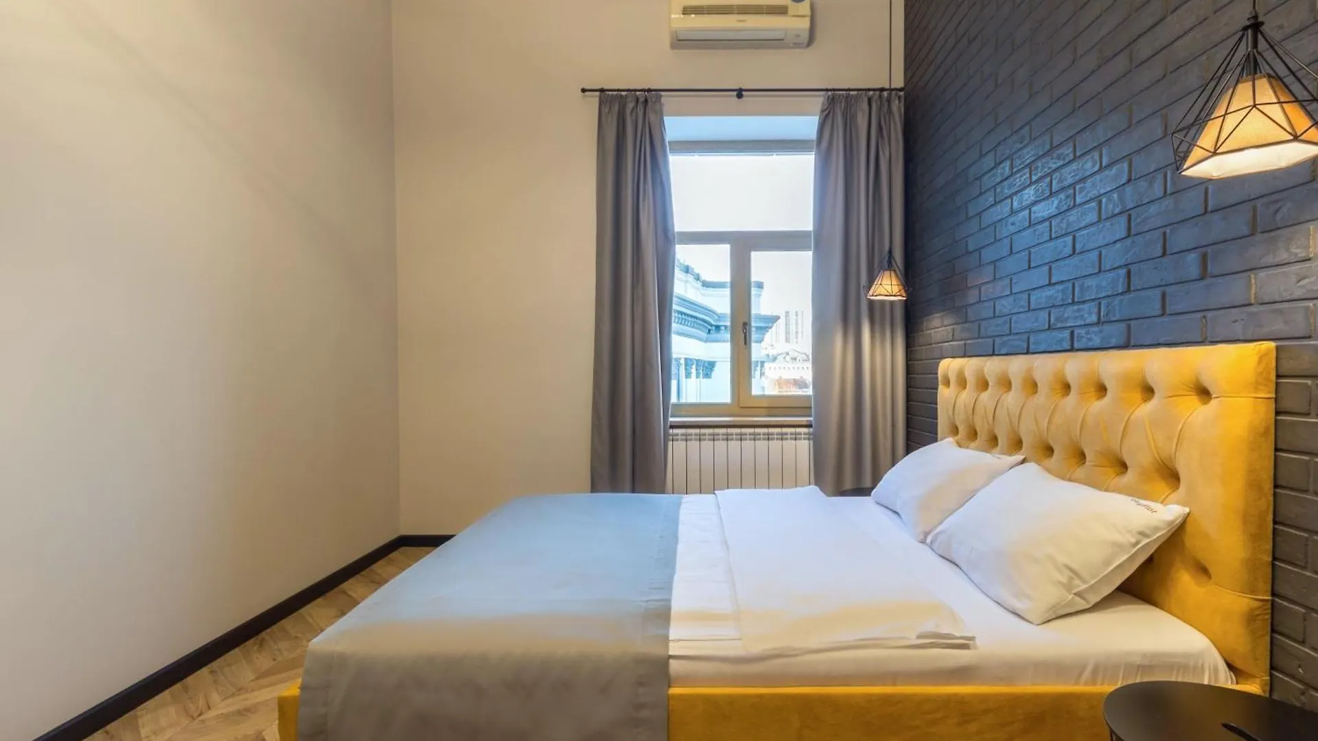 Central Apartments Maidan Area Kiev 0*,  Ukraine